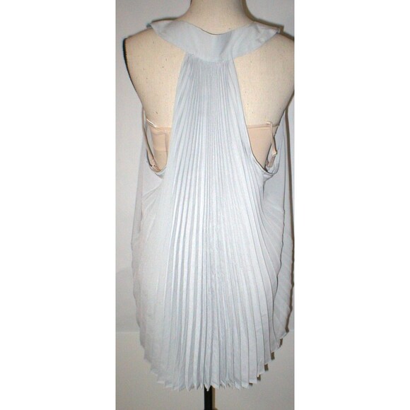 New Womens NWT $70 Harve Benard Accordion Pleated Blouse Light Gray Medium Work - Picture 2 of 10